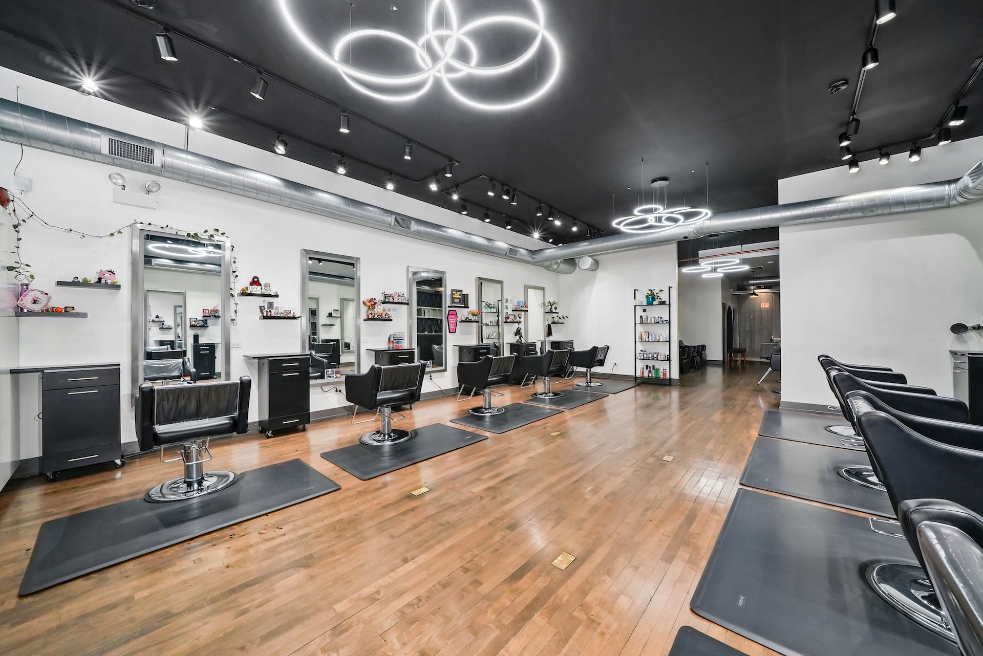 BANG SALON_GALLERY_020